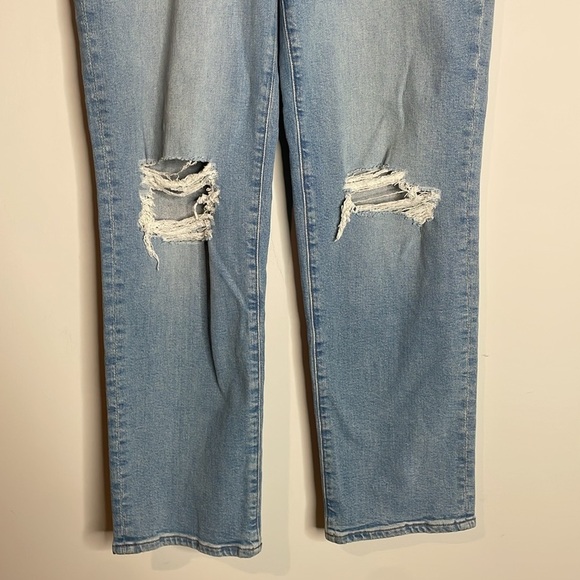 SOLD Madewell | Women’s The Perfect Vintage Straight Jeans Distressed Light - Picture 3 of 8